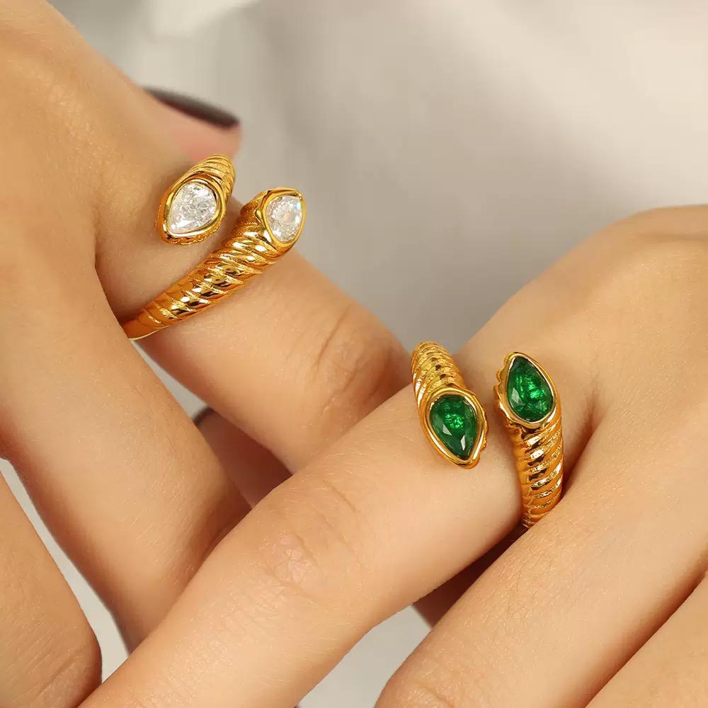 Emerald Muse Ring